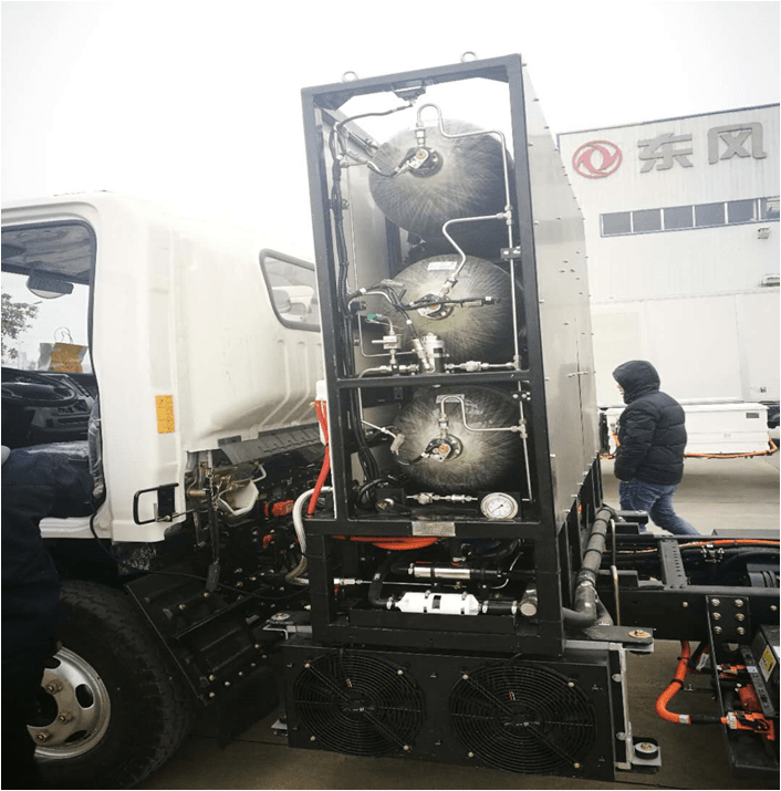 东风特汽&搭载国氢能源商标的燃料电池物流冷链车
