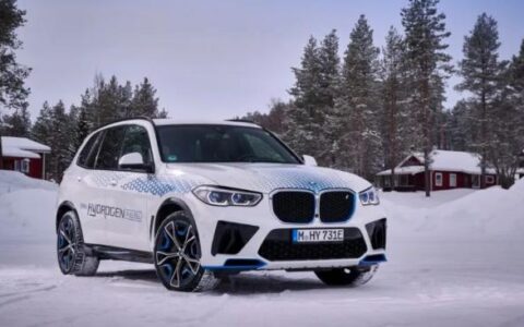 与丰田正面硬刚！宝马首批 iX5 燃料电池 SUV 将登陆美国加州
