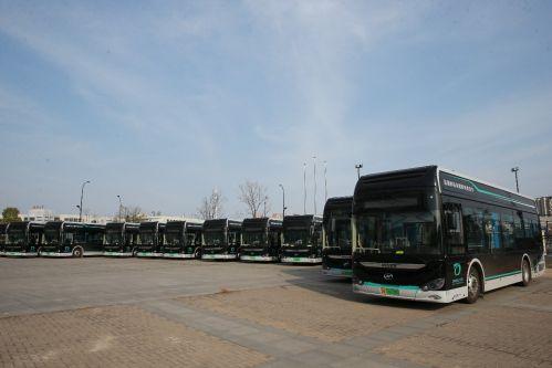 苏州金龙氢能巴士“绿”动金寨公交转型探索